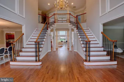 Entry Way - 1365 Hardison Ln, Mclean, VA 22102 photo 1 of 7