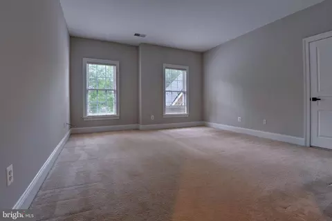 Bedroom - 1365 Hardison Ln, Mclean, VA 22102 photo 3 of 9