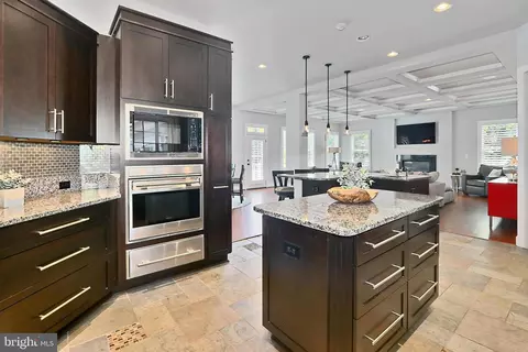 Kitchen - 7912 Jansen Dr, Springfield, VA 22152 photo 4 of 8