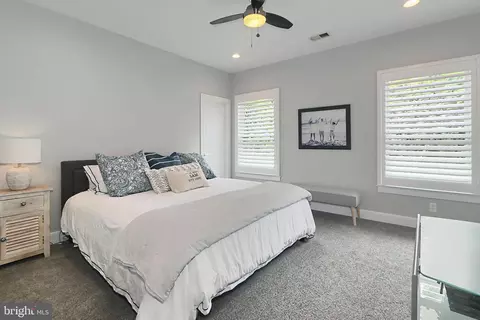 Bedroom - 7912 Jansen Dr, Springfield, VA 22152 photo 6 of 7