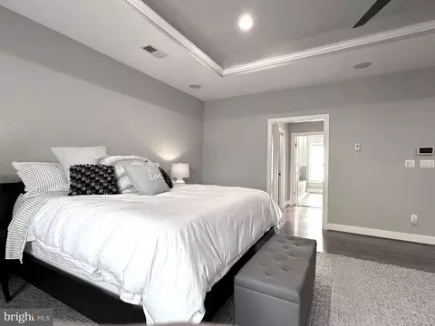 Bedroom - 7912 Jansen Dr, Springfield, VA 22152 photo 3 of 7