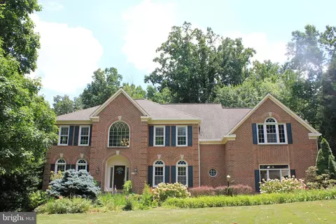 12029 Hamden Ct, Oakton, VA 22124
