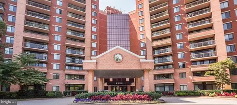2230 George C Marshall Dr #901, Falls Church, VA 22043