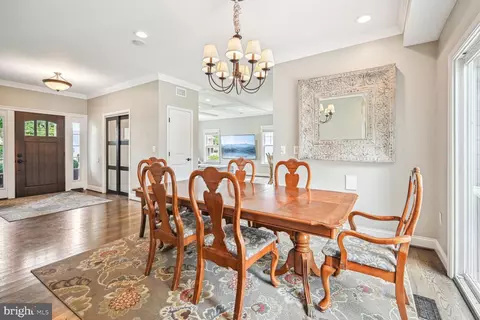 6801 Dean Dr, Mclean, VA 22101 photo 8
