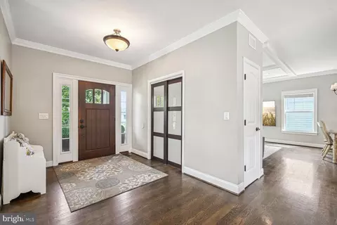 6801 Dean Dr, Mclean, VA 22101 photo 4