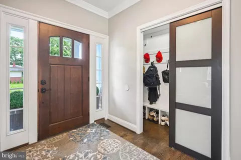 6801 Dean Dr, Mclean, VA 22101 photo 5