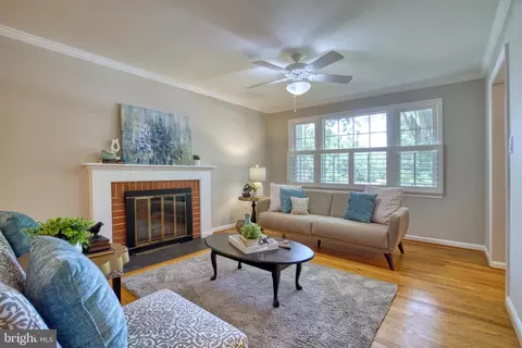 6710 Sydenstricker Rd, Springfield, VA 22152 photo 24
