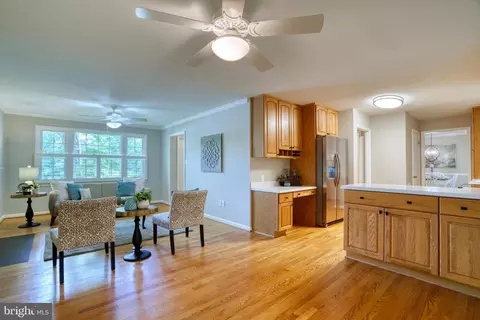 6710 Sydenstricker Rd, Springfield, VA 22152 photo 23