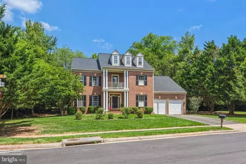 13106 Mares Neck Ln, Oak Hill, VA 20171