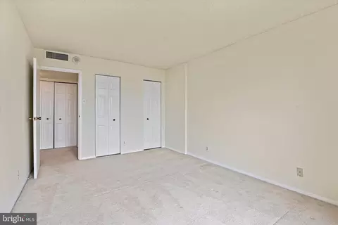 6800 Fleetwood Rd #815, Mclean, VA 22101 photo 16