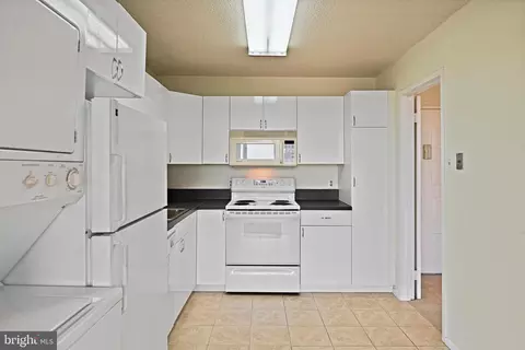 6800 Fleetwood Rd #815, Mclean, VA 22101 photo 8