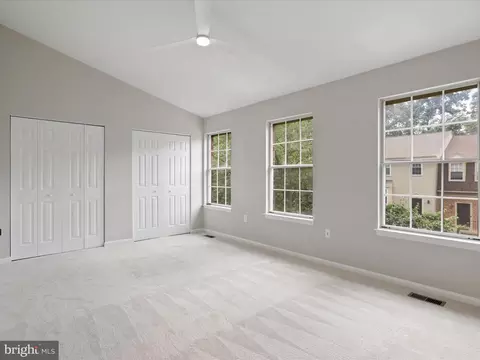 7823 Solomon Seal Dr, Springfield, VA 22152 photo 30