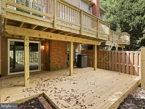 7823 Solomon Seal Dr, Springfield, VA 22152 photo 39