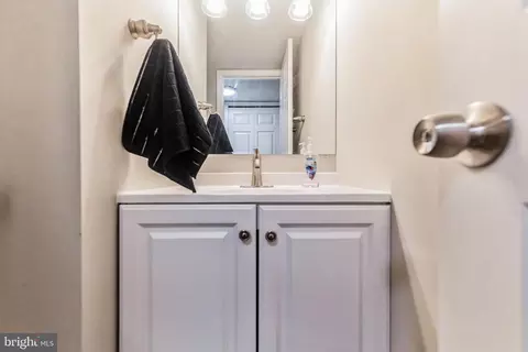 9703 Shipwright Dr, Burke, VA 22015 photo 15