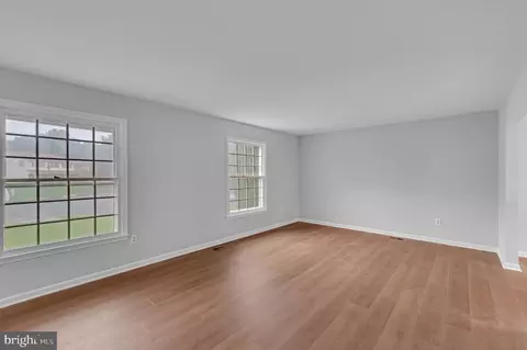 9703 Shipwright Dr, Burke, VA 22015 photo 5