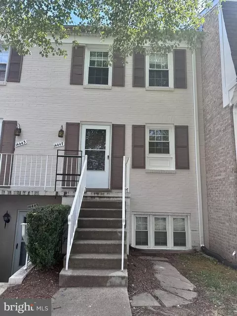 14447 Golden Oak Rd, Centreville, VA 20121