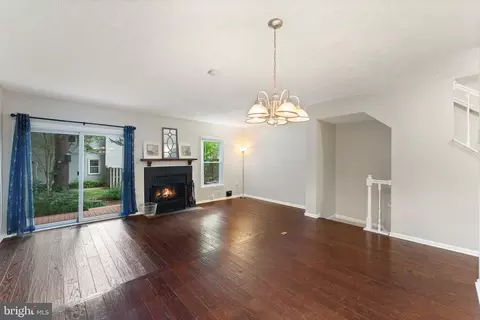 7253 Kousa Ln, Springfield, VA 22152 photo 9