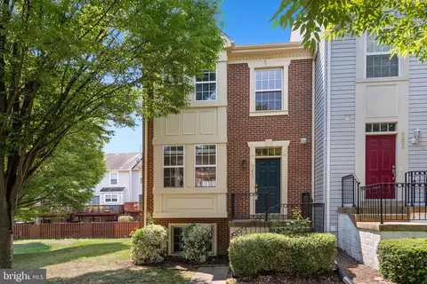 9203 Mccarty Rd, Lorton, VA 22079