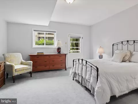 4135 N River St, Mclean, VA 22101 photo 44