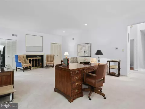 4135 N River St, Mclean, VA 22101 photo 25