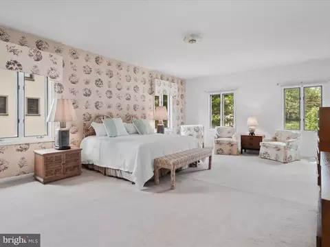 4135 N River St, Mclean, VA 22101 photo 29