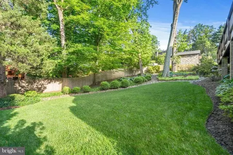 4135 N River St, Mclean, VA 22101 photo 24
