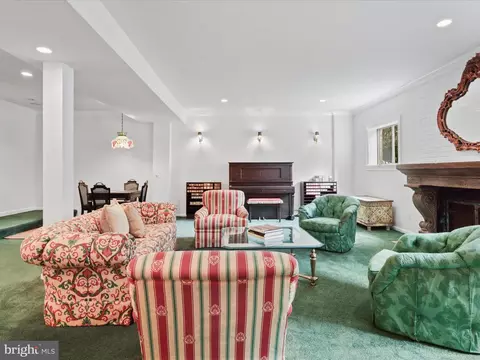 4135 N River St, Mclean, VA 22101 photo 43
