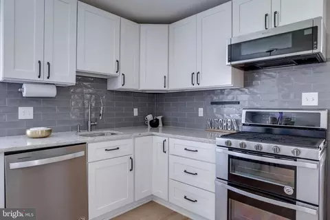 5411 Blacksburg Rd, Springfield, VA 22151 photo 2