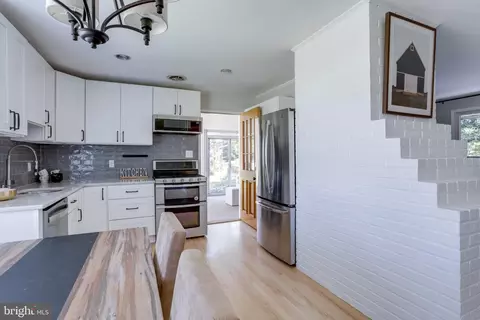 5411 Blacksburg Rd, Springfield, VA 22151 photo 10