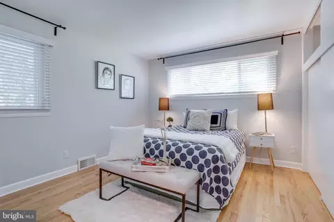 5411 Blacksburg Rd, Springfield, VA 22151 photo 13