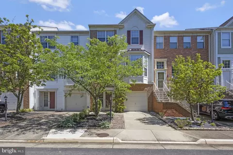 6524 Osprey Point Ln, Alexandria, VA 22315