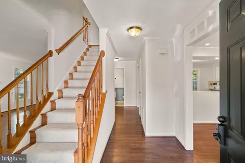 Entry Way - 6563 Forsythia St, Springfield, VA 22150 photo 2 of 11