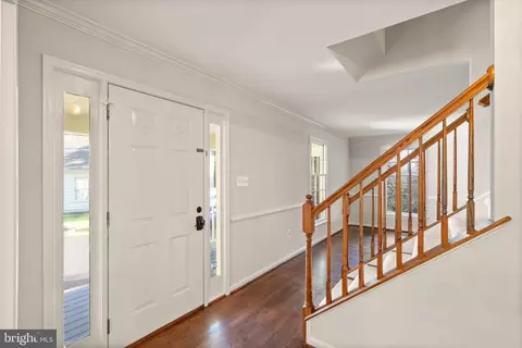 Entry Way - 6563 Forsythia St, Springfield, VA 22150 photo 3 of 11