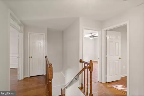 Entry Way - 6563 Forsythia St, Springfield, VA 22150 photo 9 of 11