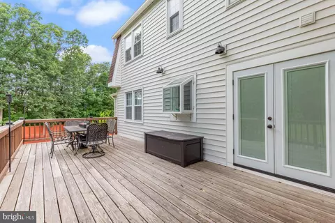 Exterior - 651 Eric Ct, Herndon, VA 20170 photo 8 of 11