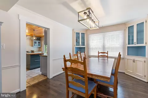 Dining - 651 Eric Ct, Herndon, VA 20170 photo 1 of 3