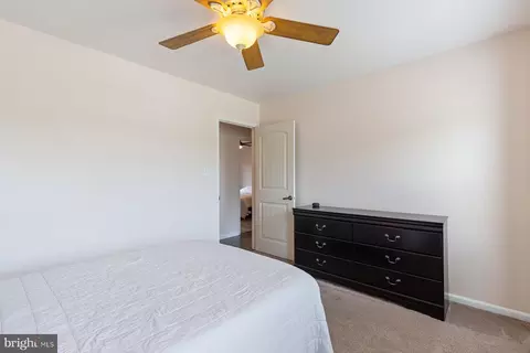 Bedroom - 651 Eric Ct, Herndon, VA 20170 photo 4 of 8