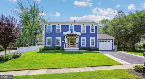 5308 Crown Point Rd, Burke, VA 22015