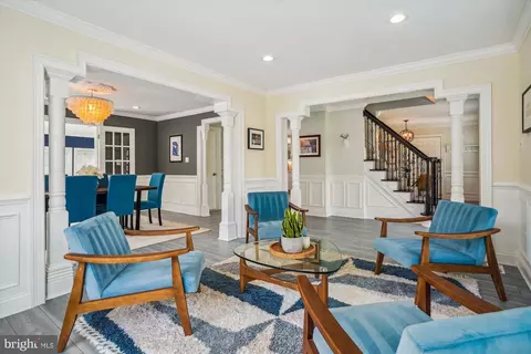 5308 Crown Point Rd, Burke, VA 22015 photo 6