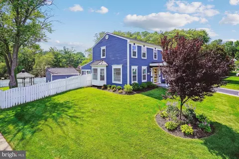 5308 Crown Point Rd, Burke, VA 22015 photo 10