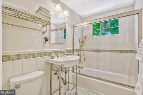 8602 Clydesdale Rd, Springfield, VA 22151 photo 26