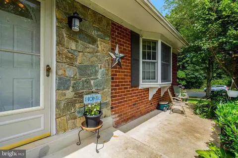 8602 Clydesdale Rd, Springfield, VA 22151 photo 48