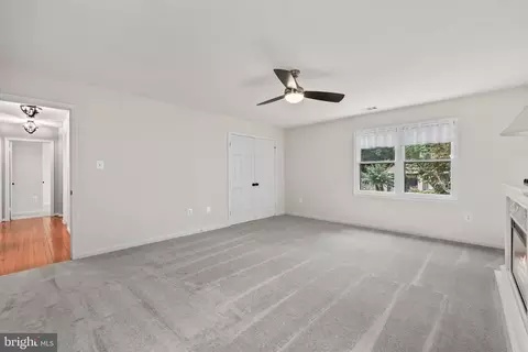 8445 Rushing Creek Ct, Springfield, VA 22153 photo 28