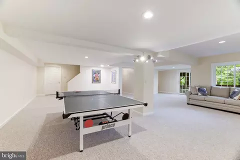 1207 Meadow Green Ln, Mclean, VA 22102 photo 29