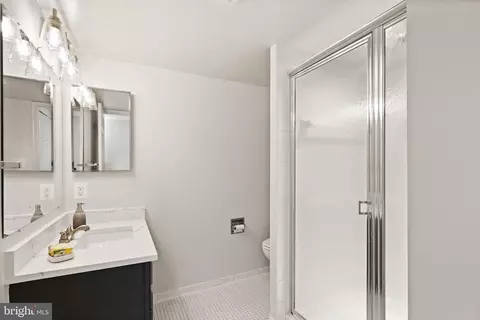 7721 Tremayne Pl #111, Mclean, VA 22102 photo 10