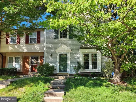 14314 Little Rocky Mountain Ct, Centreville, VA 20120
