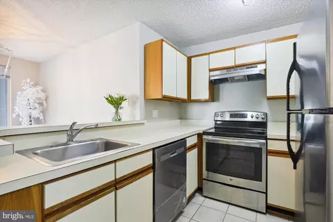 1506 D Summerchase Ct #1506-D, Reston, VA 20194 photo 12