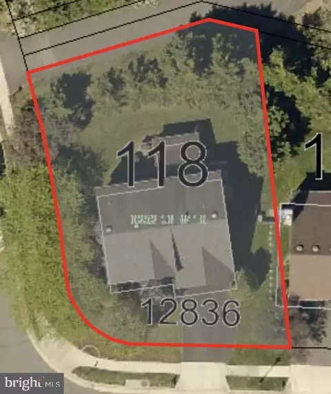 View/Area - 12836 Piney Point Pl, Herndon, VA 20171 photo 2 of 5