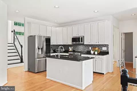 Kitchen - 12836 Piney Point Pl, Herndon, VA 20171 photo 1 of 6