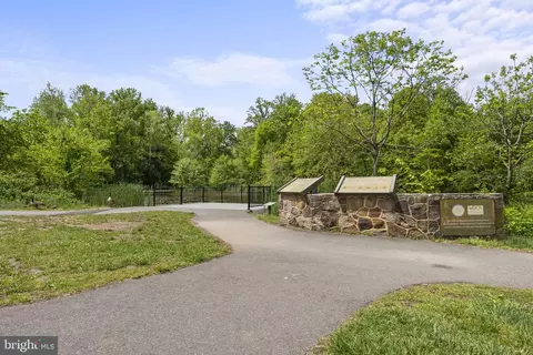 4668 Westfields Blvd, Chantilly, VA 20151 photo 36